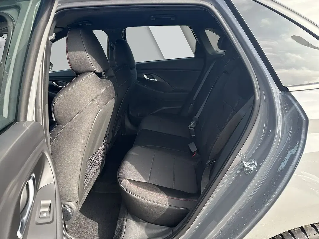 Hyundai i30 - Thumbnail 11