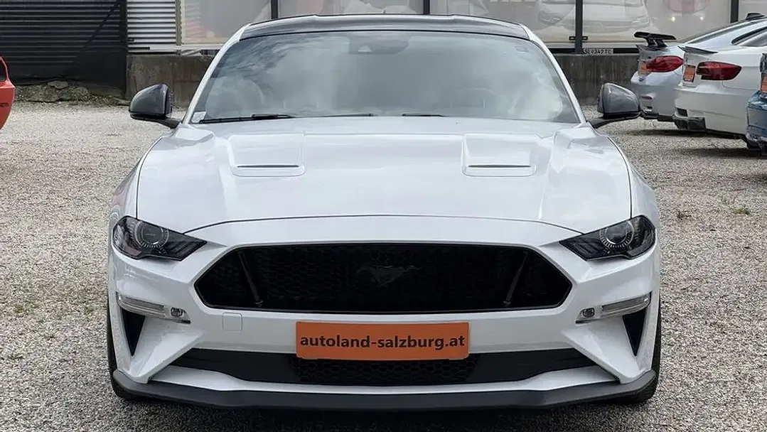 Ford Mustang - Thumbnail 9