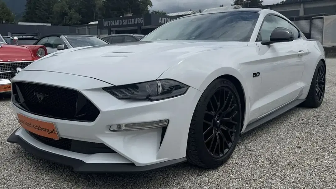 Ford Mustang - Thumbnail 8