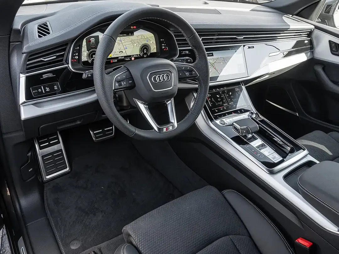 Audi Q8 - Thumbnail 6