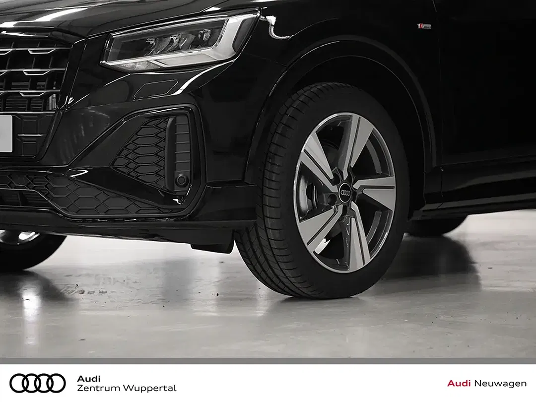 Audi Q2 - Thumbnail 6