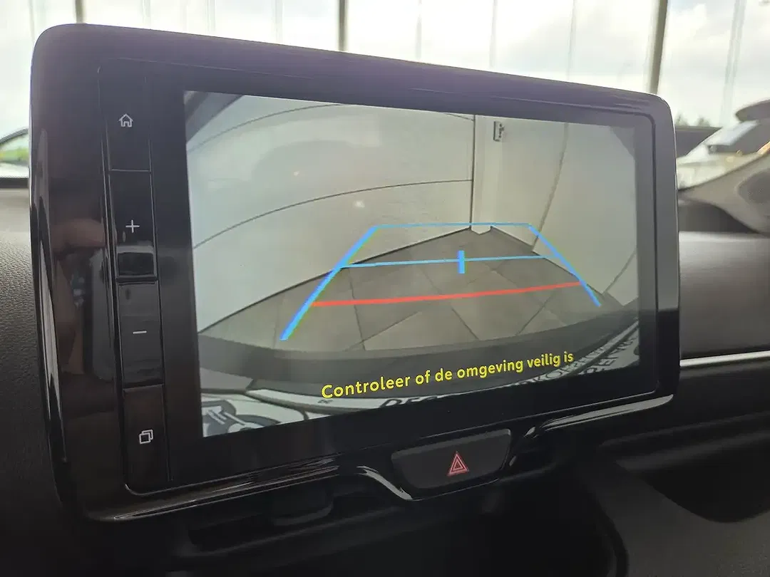 Mazda 2 - Thumbnail 10