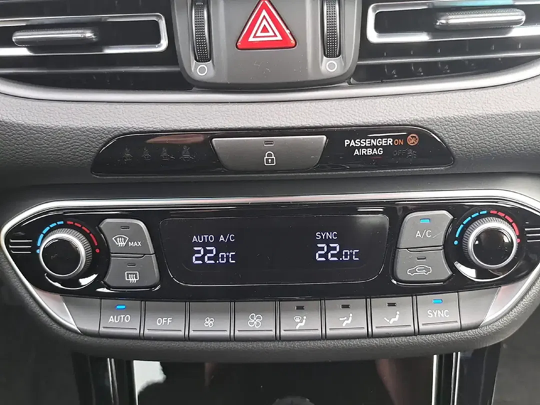 Hyundai i30 - Thumbnail 12