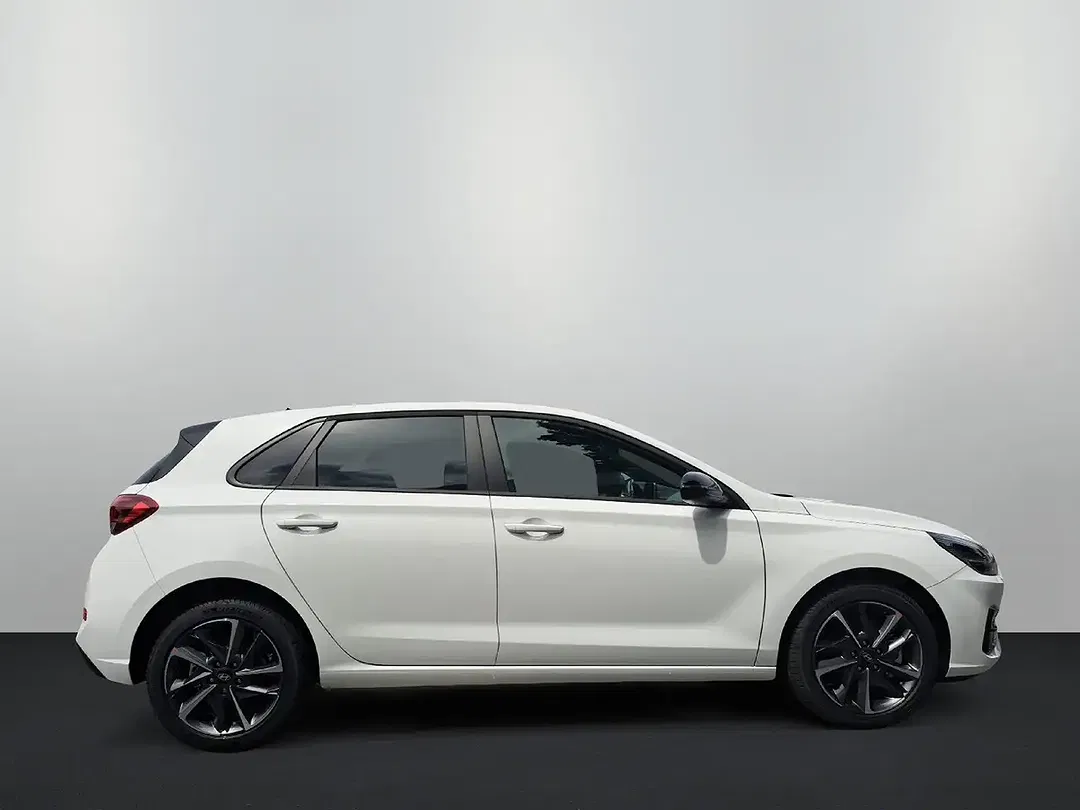 Hyundai i30 - Thumbnail 5