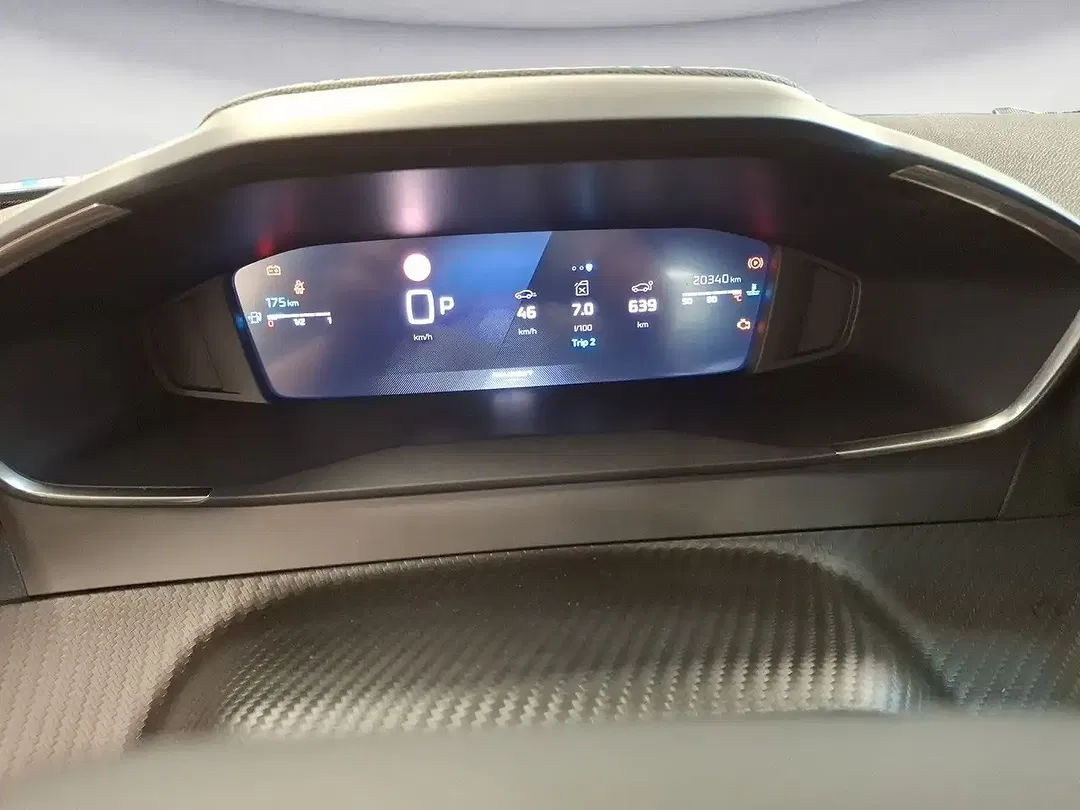 Peugeot 2008 - Thumbnail 9