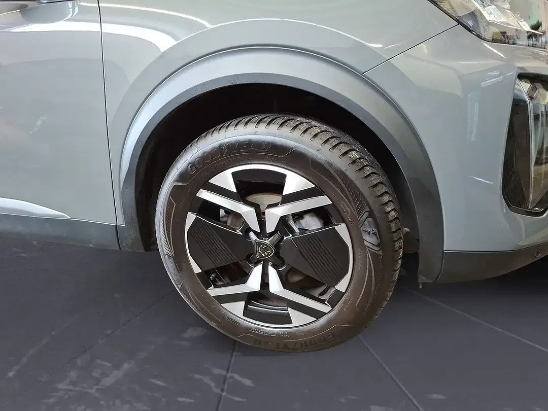 Peugeot 2008 - Thumbnail 11
