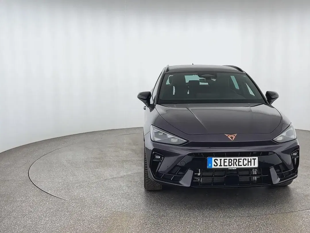 CUPRA Leon - Thumbnail 2