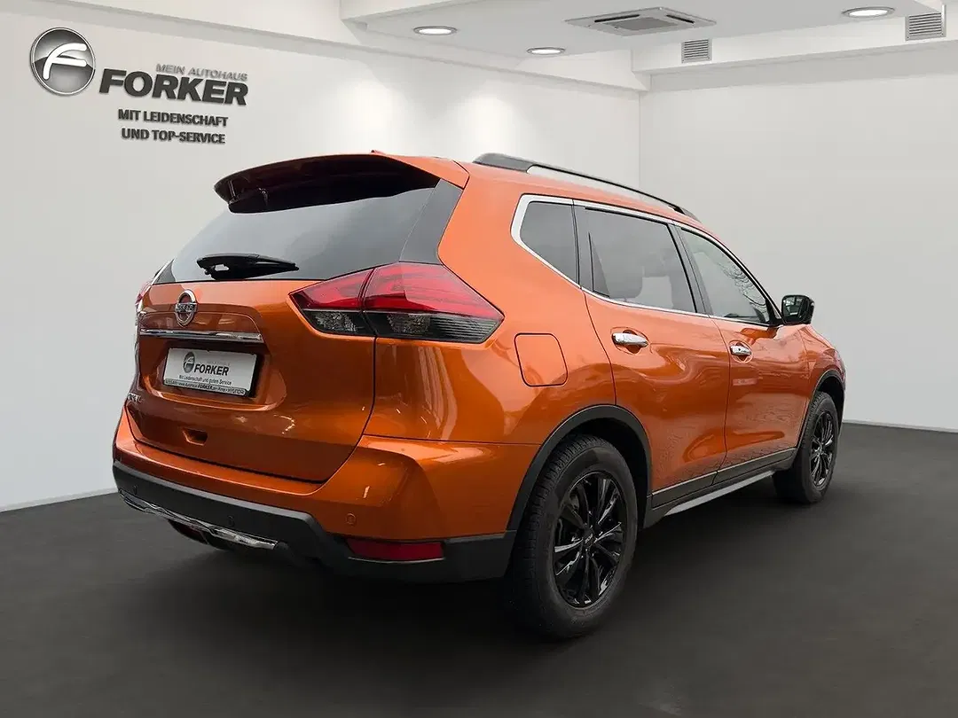Nissan X-Trail - Thumbnail 2