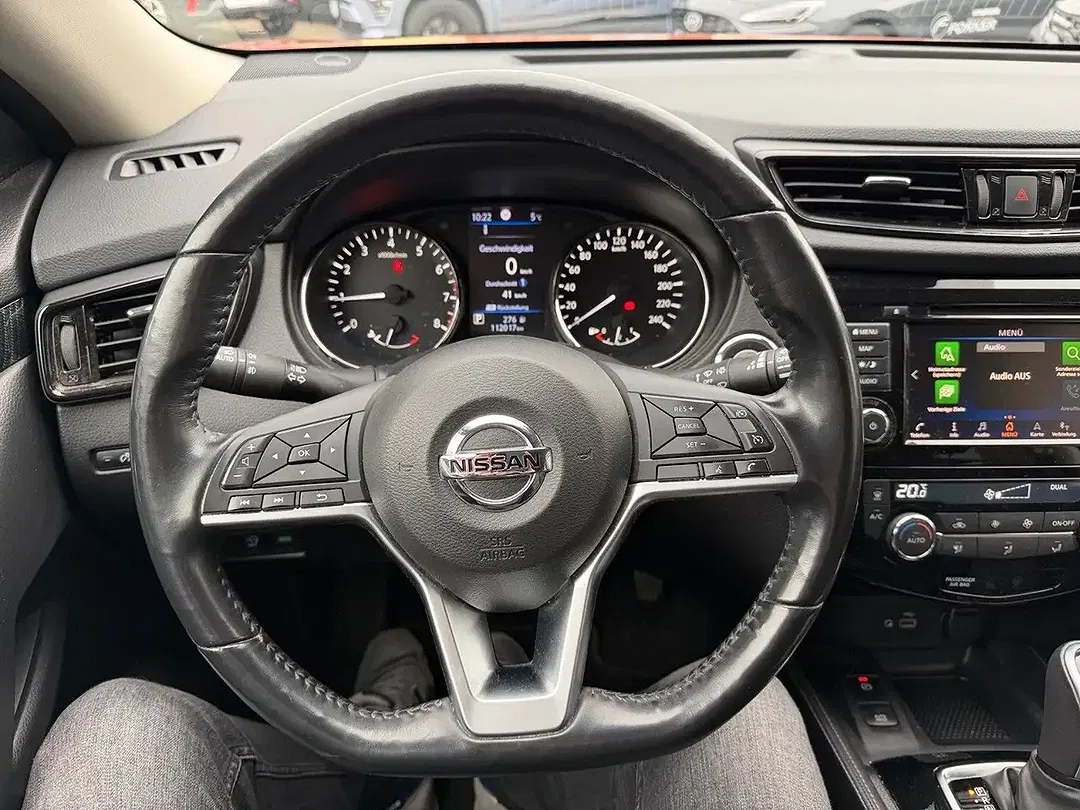 Nissan X-Trail - Thumbnail 4