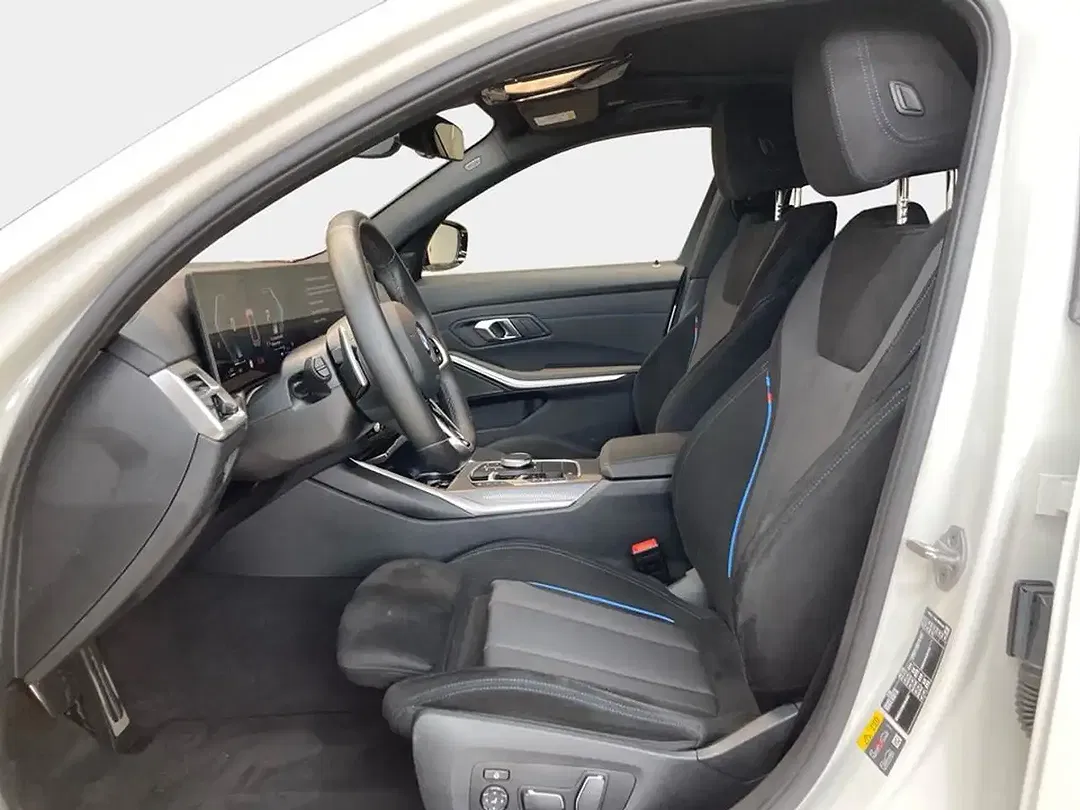 BMW 330 - Thumbnail 11