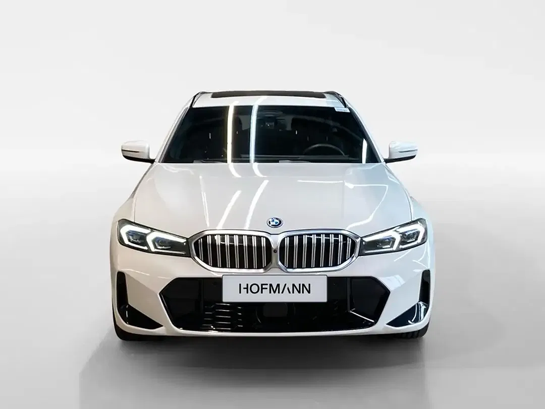 BMW 330 - Thumbnail 2