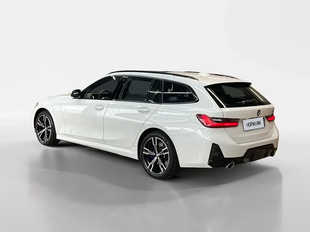BMW 330 - Thumbnail 5