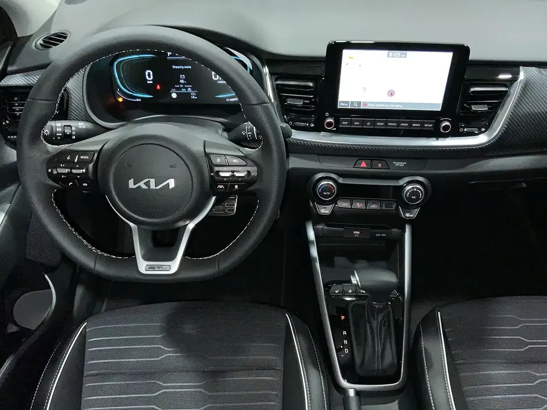 Kia Stonic - Thumbnail 11