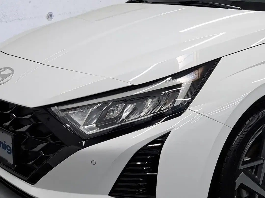 Hyundai i20 - Thumbnail 5