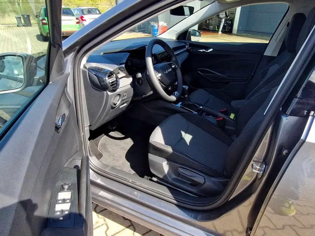 Skoda Fabia - Thumbnail 7