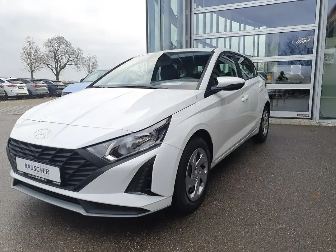Hyundai i20 - Thumbnail 1