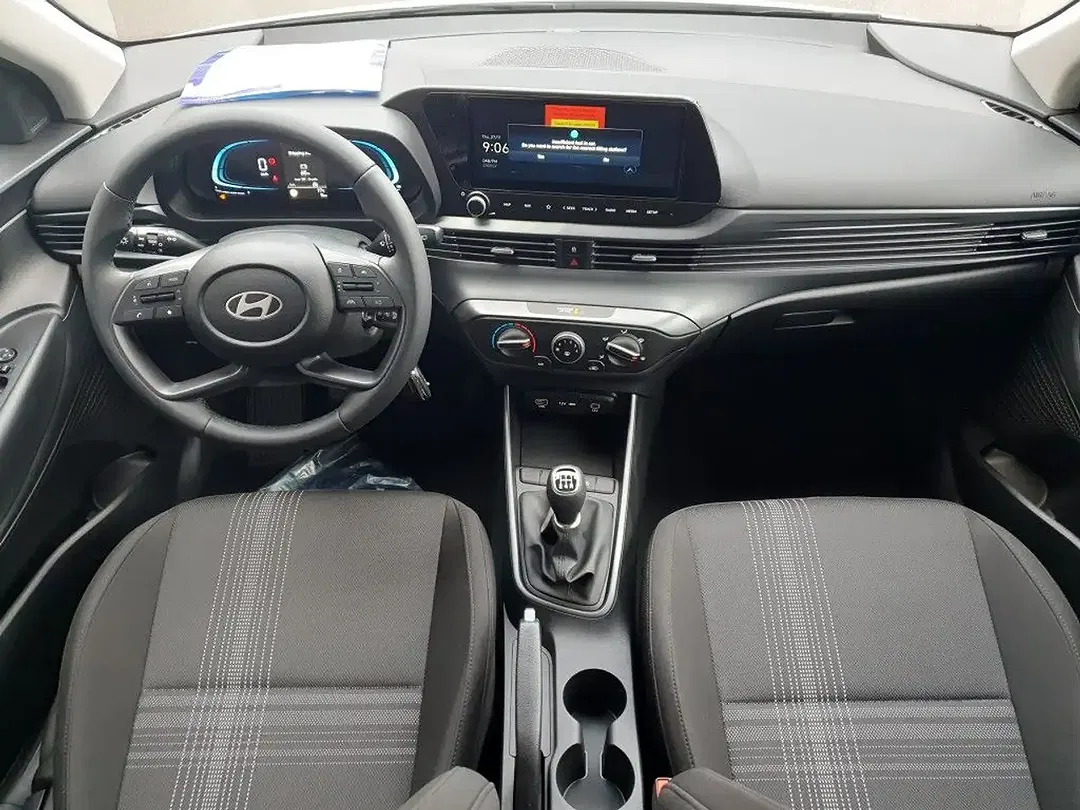 Hyundai i20 - Thumbnail 11