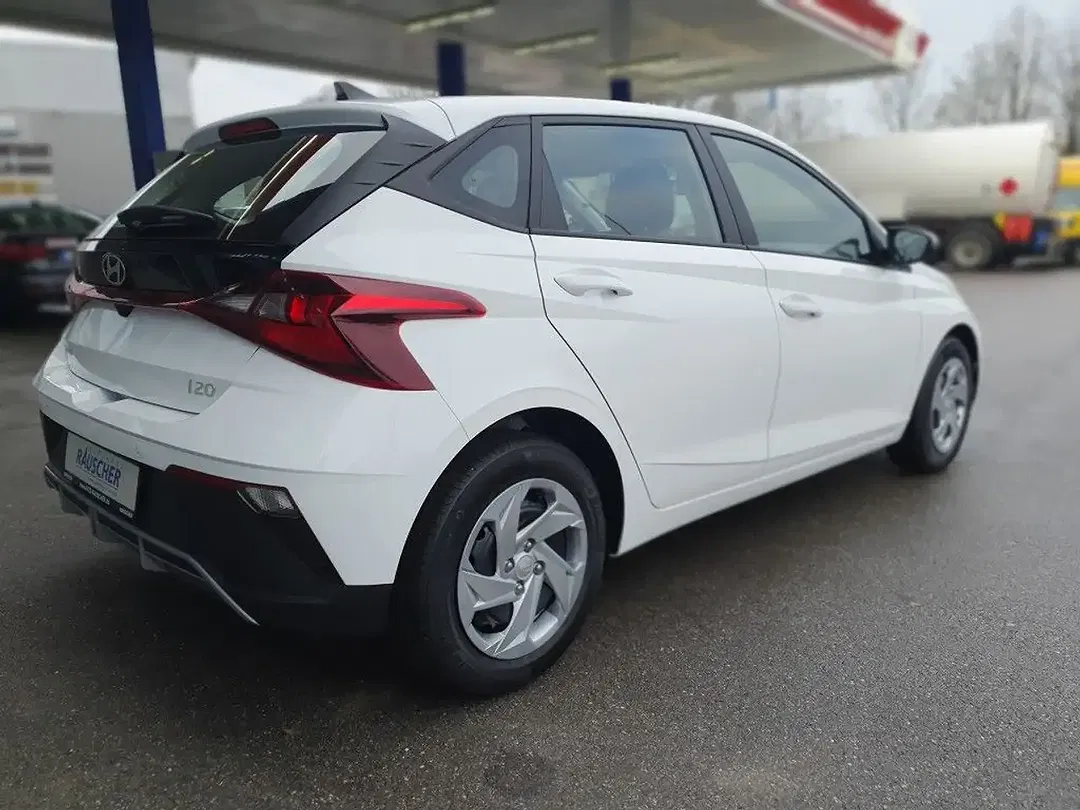 Hyundai i20 - Thumbnail 5