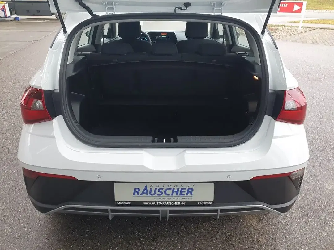 Hyundai i20 - Thumbnail 7