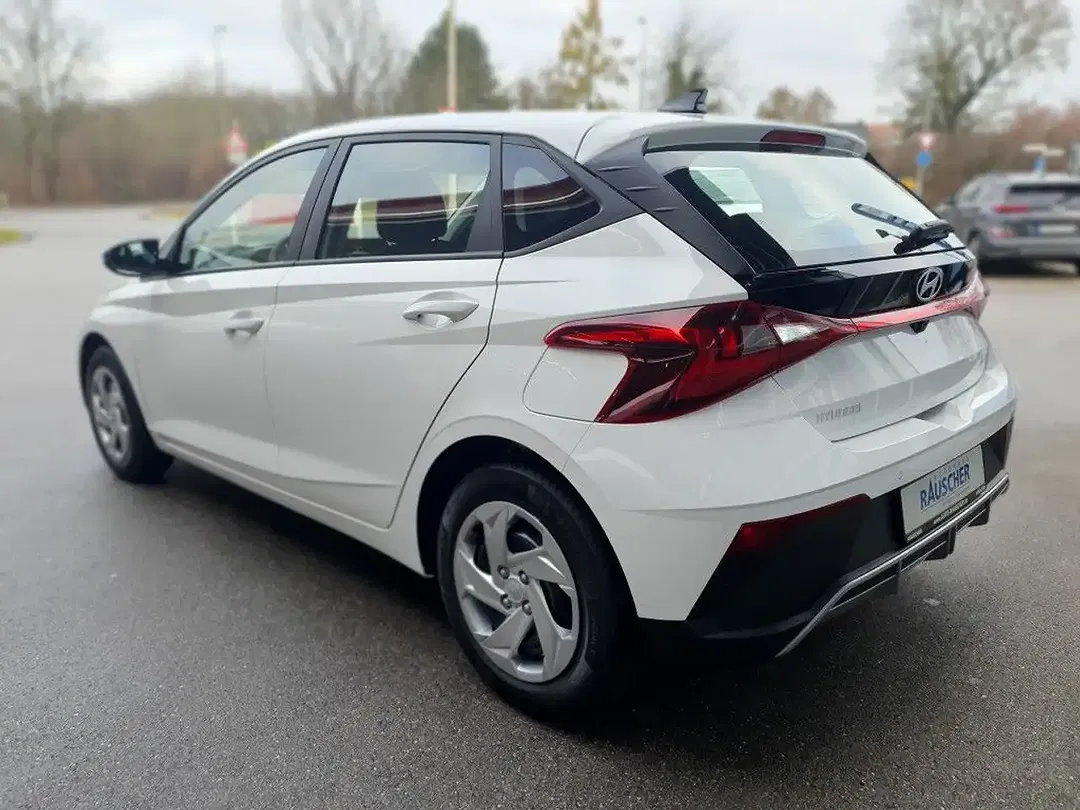 Hyundai i20 - Thumbnail 8