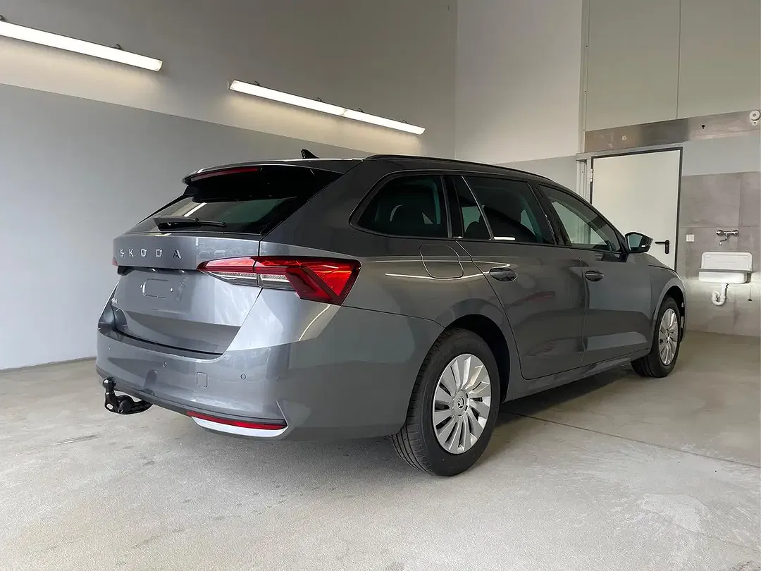 Skoda Octavia - Thumbnail 4