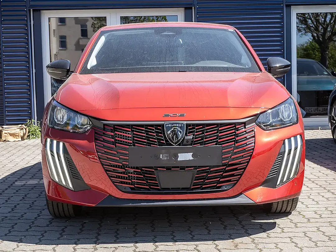 Peugeot 208 - Thumbnail 2