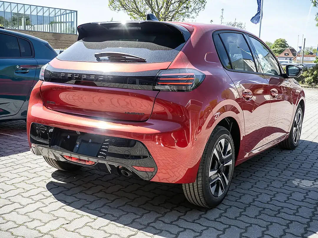 Peugeot 208 - Thumbnail 5