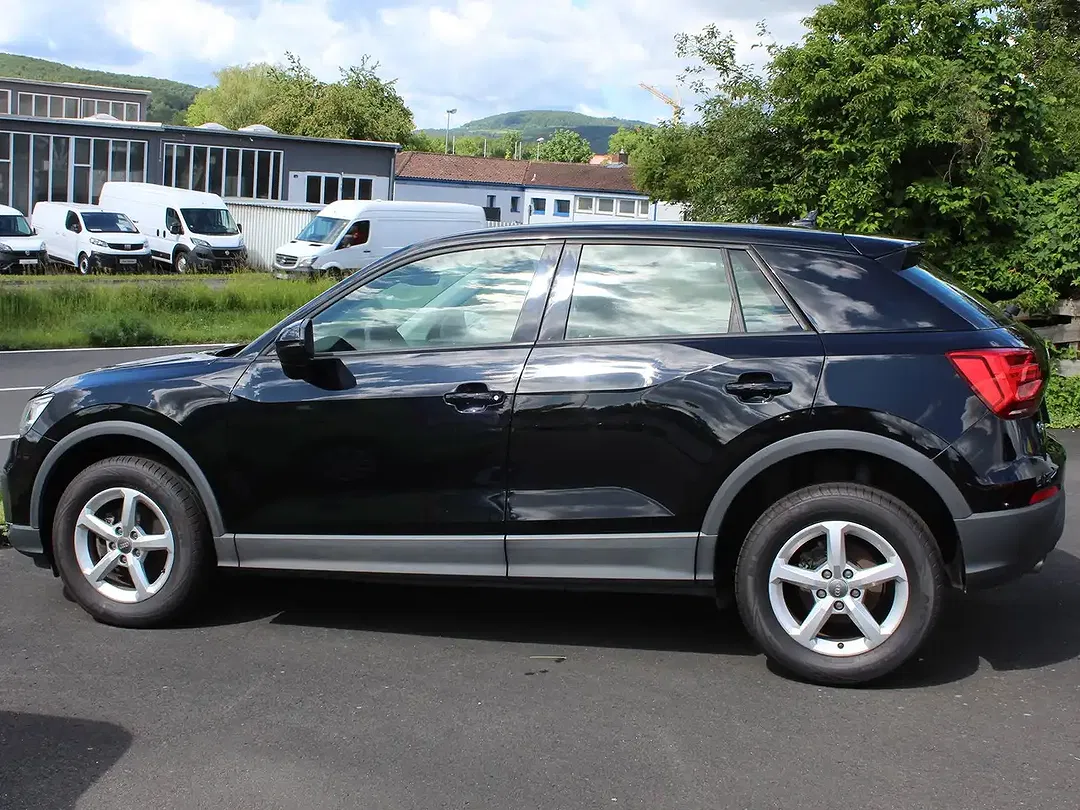 Audi Q2 - Thumbnail 2