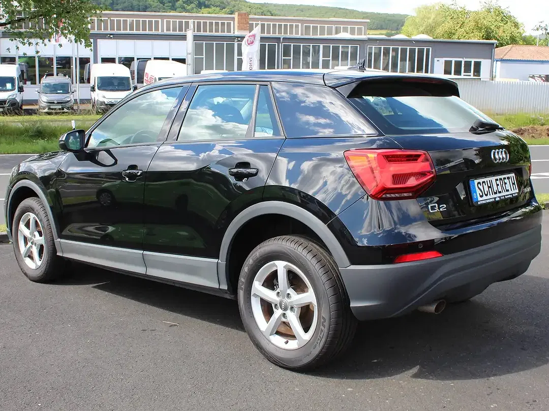 Audi Q2 - Thumbnail 3