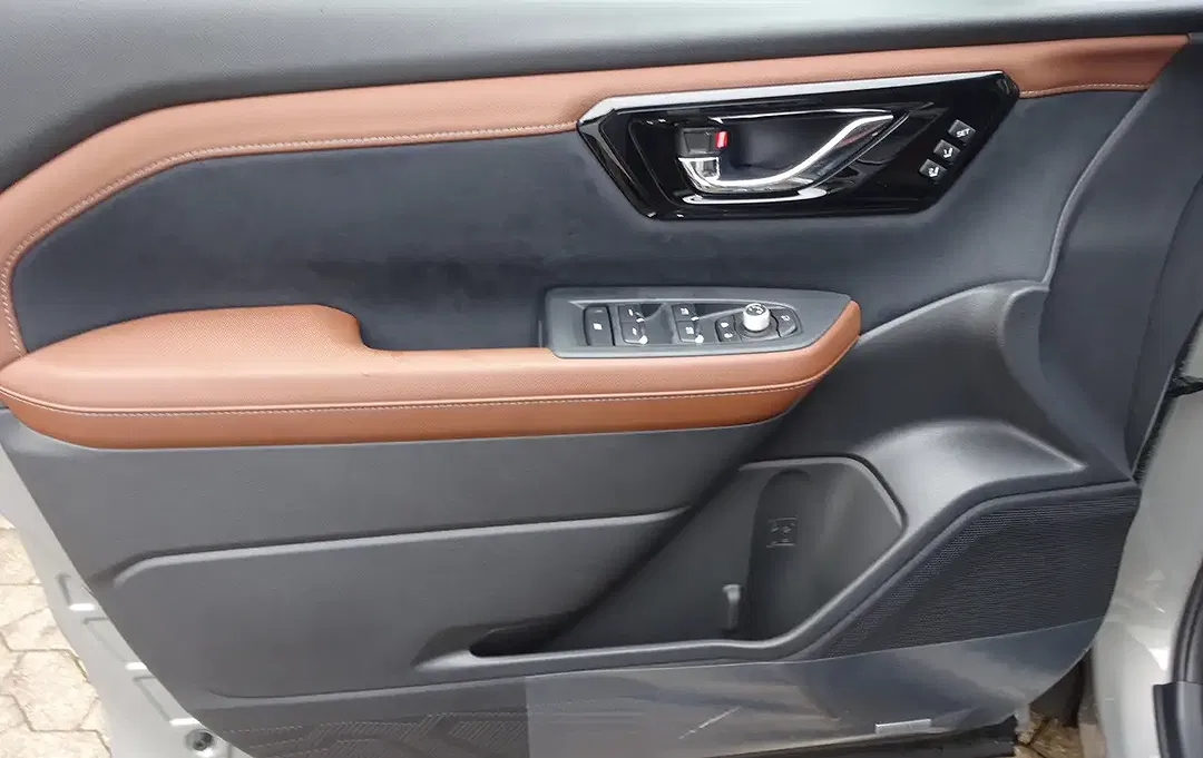 Subaru Forester - Thumbnail 10