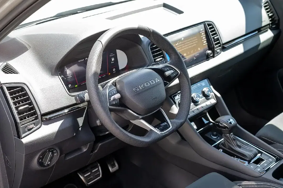 Skoda Karoq - Thumbnail 11
