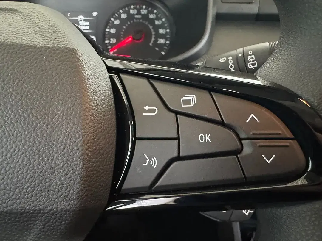 Dacia Sandero - Thumbnail 23