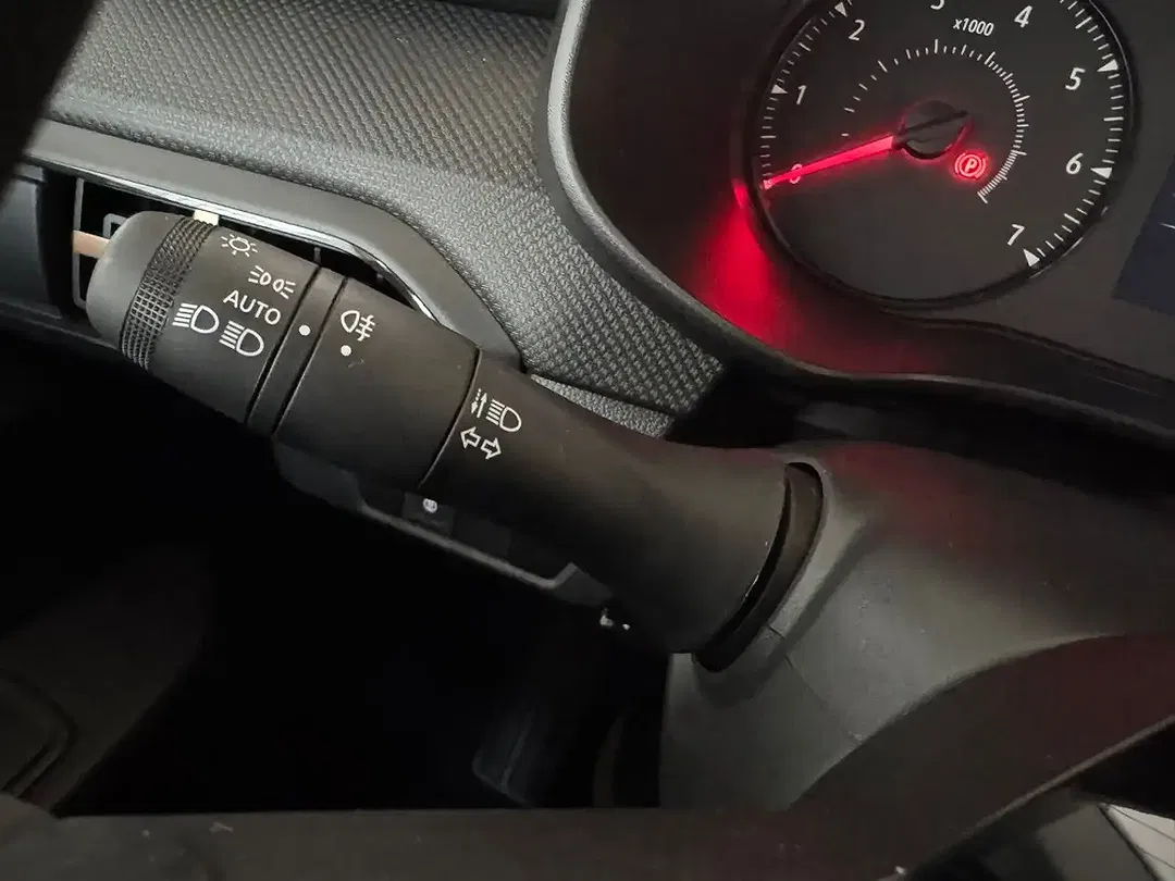 Dacia Sandero - Thumbnail 25