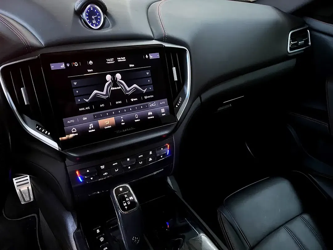 Maserati Ghibli - Thumbnail 14