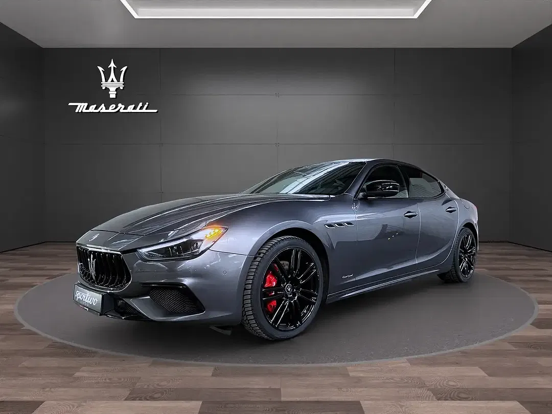Maserati Ghibli - Thumbnail 2