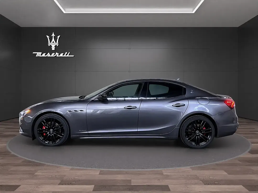 Maserati Ghibli - Thumbnail 4