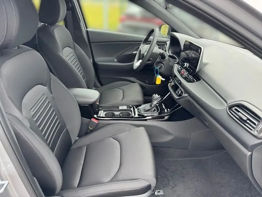Hyundai i30 - Thumbnail 8