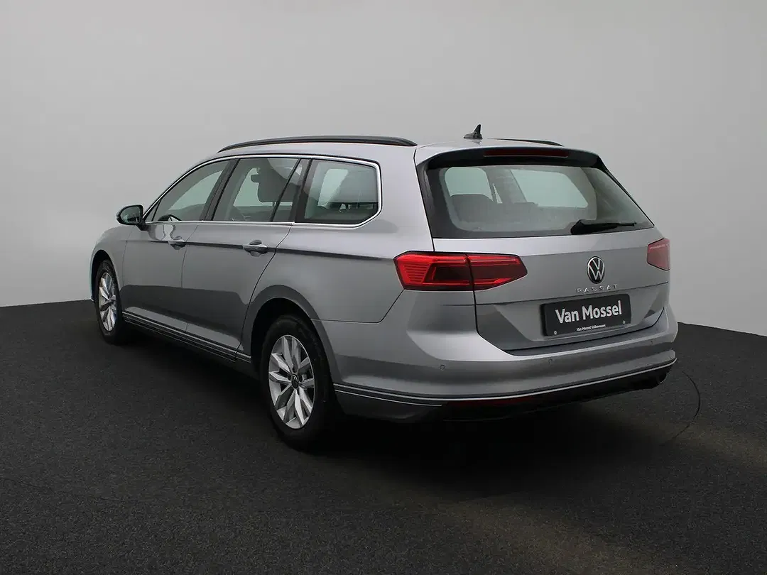 Volkswagen Passat Variant - Thumbnail 2