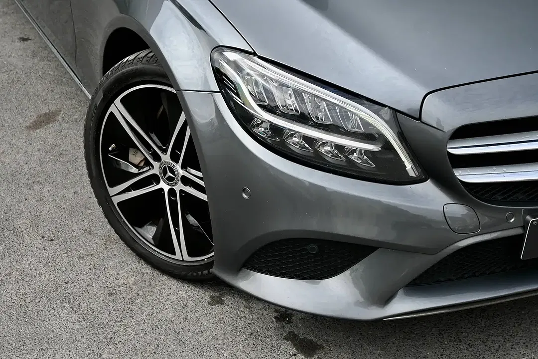 Mercedes-Benz C 300 - Thumbnail 3