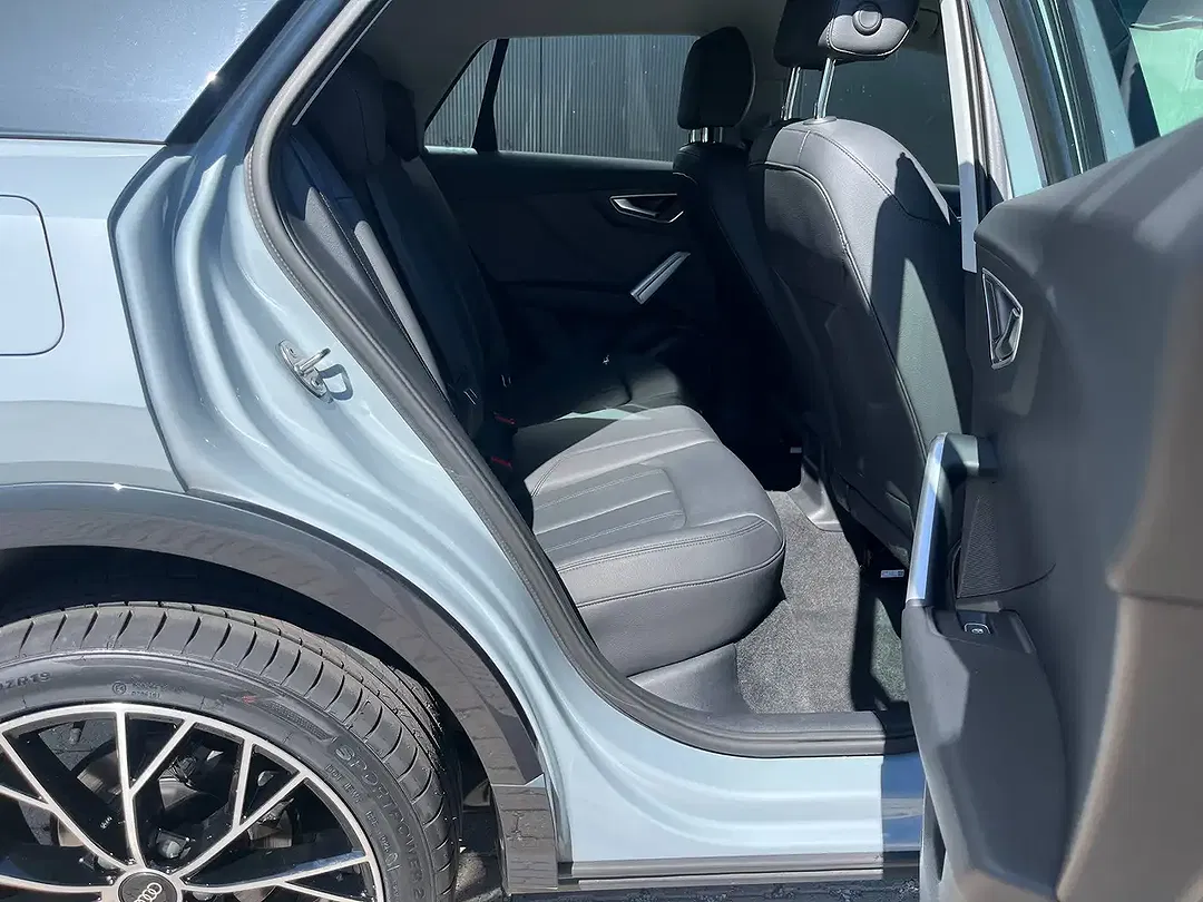 Audi Q2 - Thumbnail 12