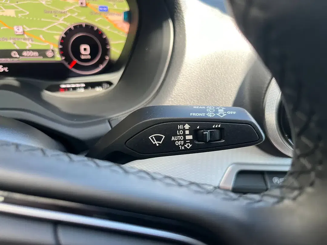 Audi Q2 - Thumbnail 25