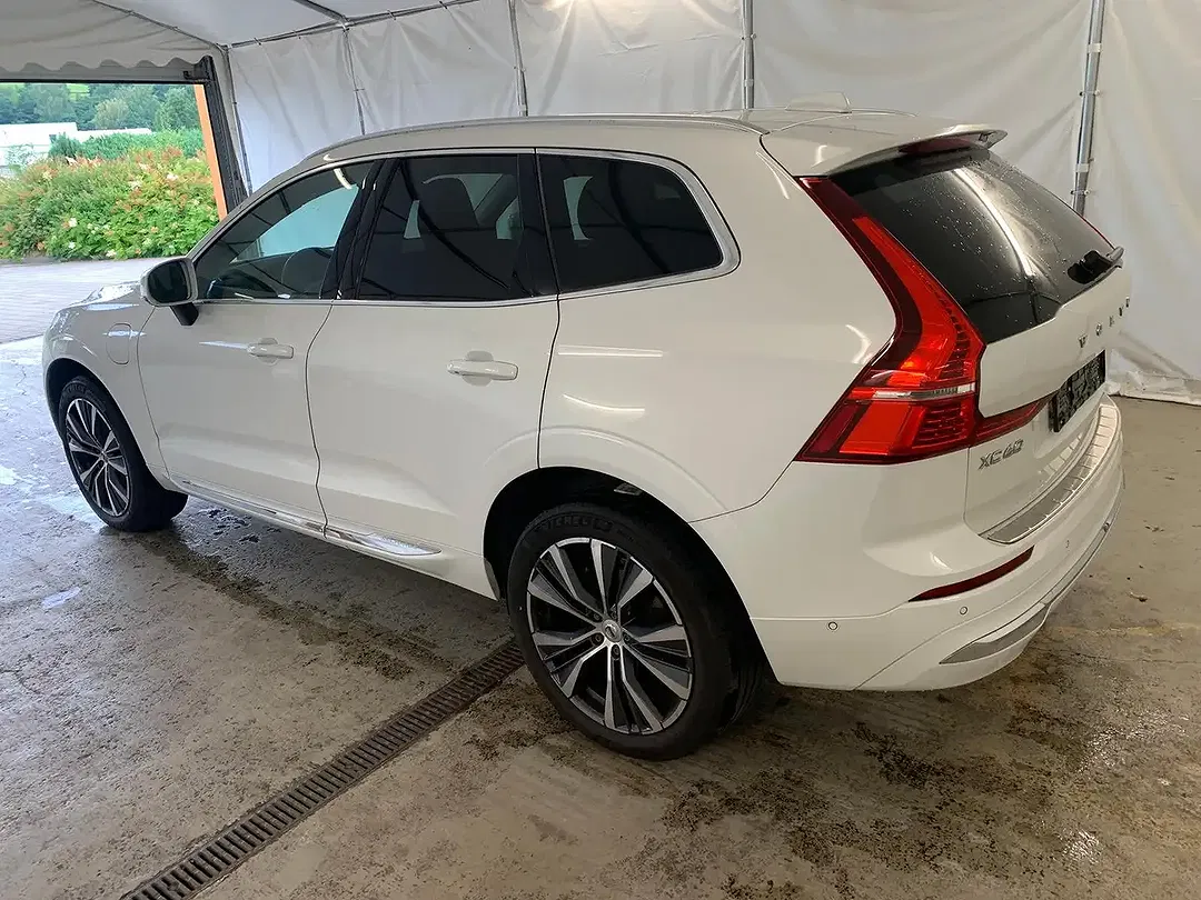 Volvo XC60 - Thumbnail 9