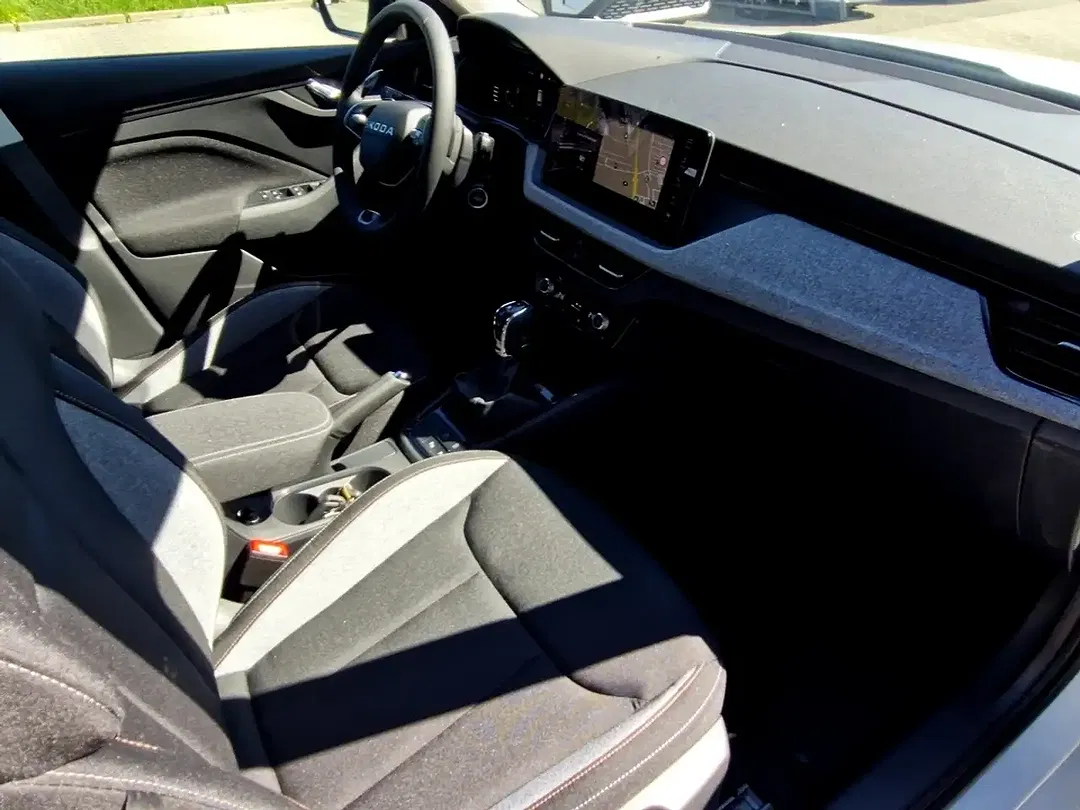 Skoda Kamiq - Thumbnail 8