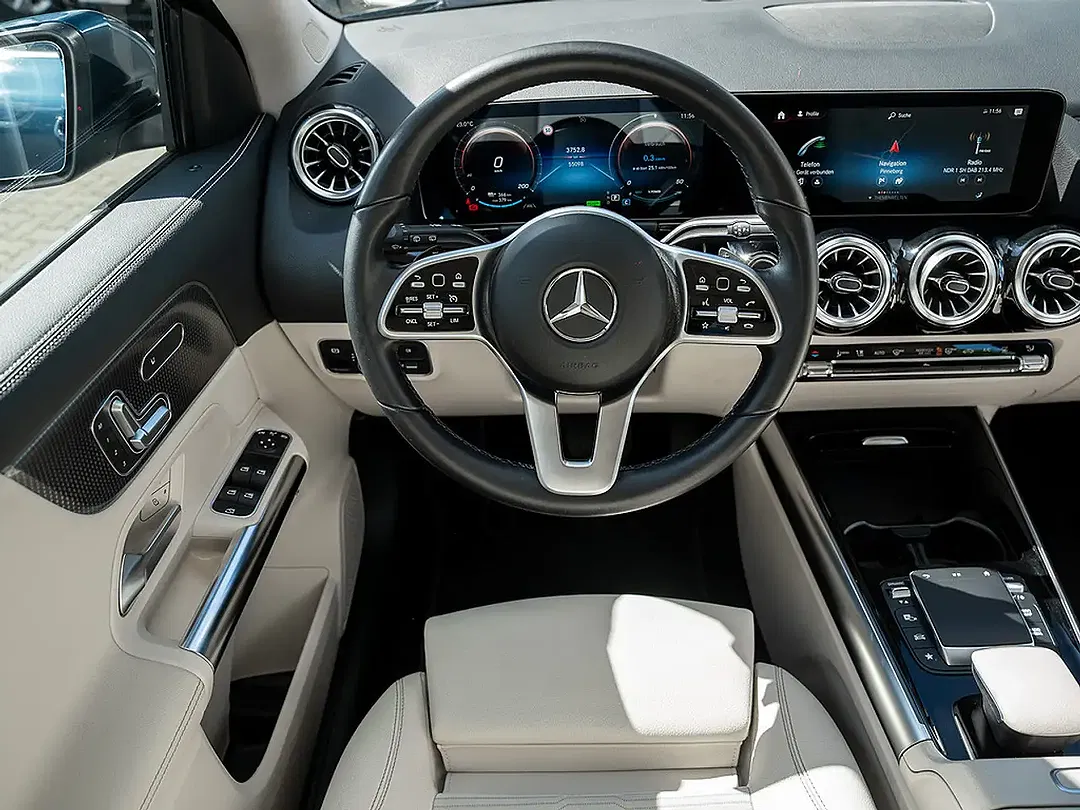 Mercedes-Benz EQA 250 - Thumbnail 10
