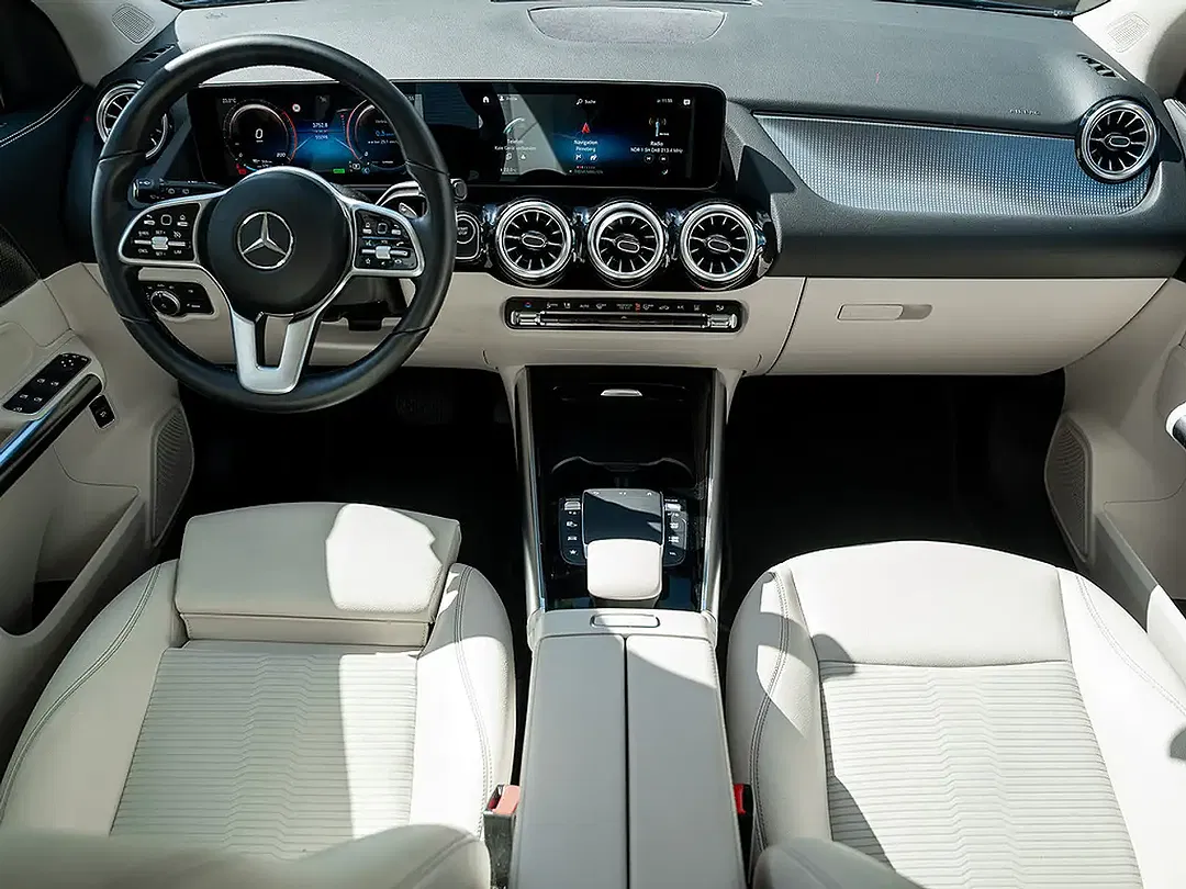 Mercedes-Benz EQA 250 - Thumbnail 9