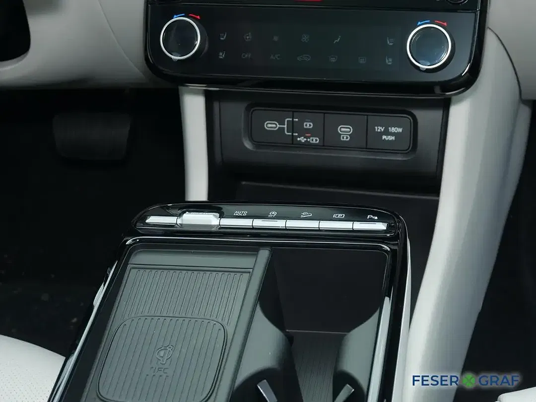 Hyundai TUCSON - Thumbnail 8
