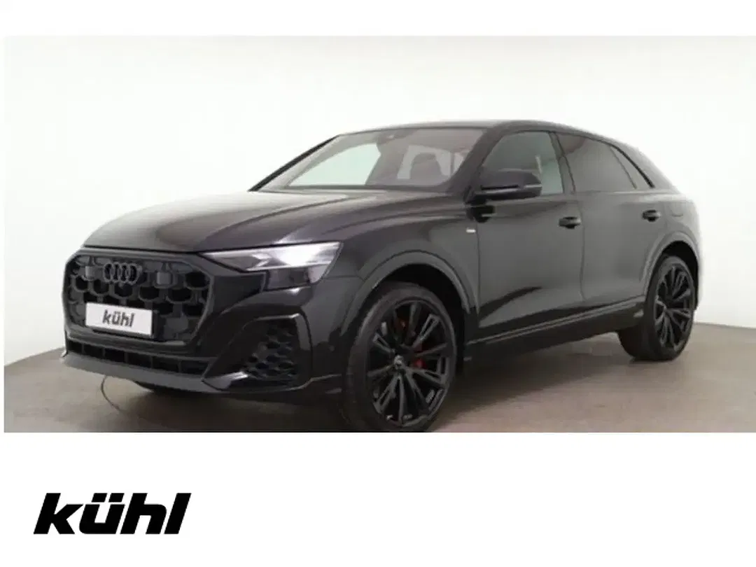Audi Q8 - Thumbnail 1