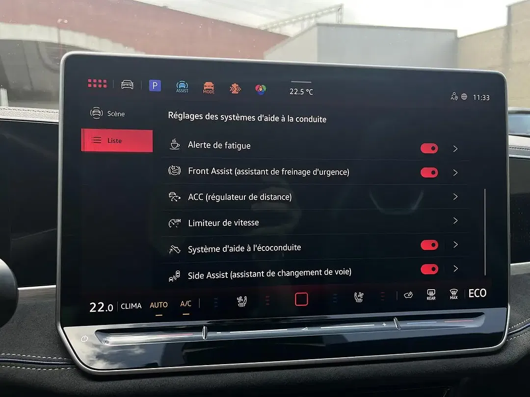 Volkswagen Passat Variant - Thumbnail 15