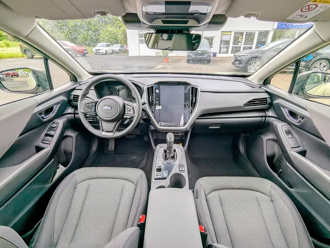Subaru Crosstrek - Thumbnail 12