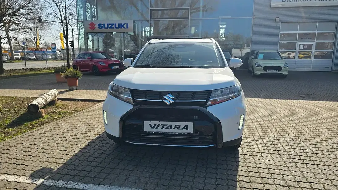Suzuki Vitara - Thumbnail 3